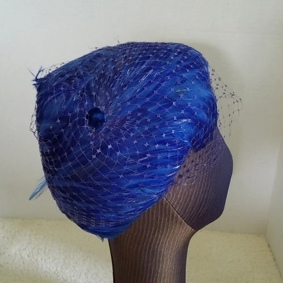 Vintage I Magnin Royal Electric‎ Blue Feather Hat - Picture 4 of 11